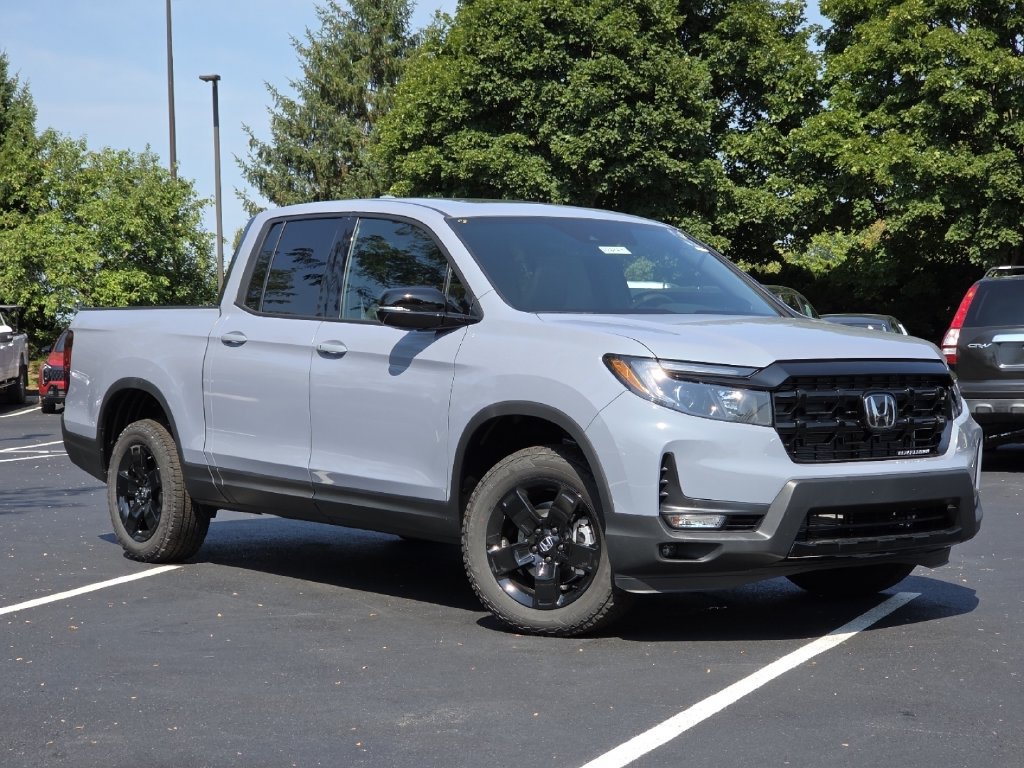 New 2026 Honda Ridgeline Black Edition image 2