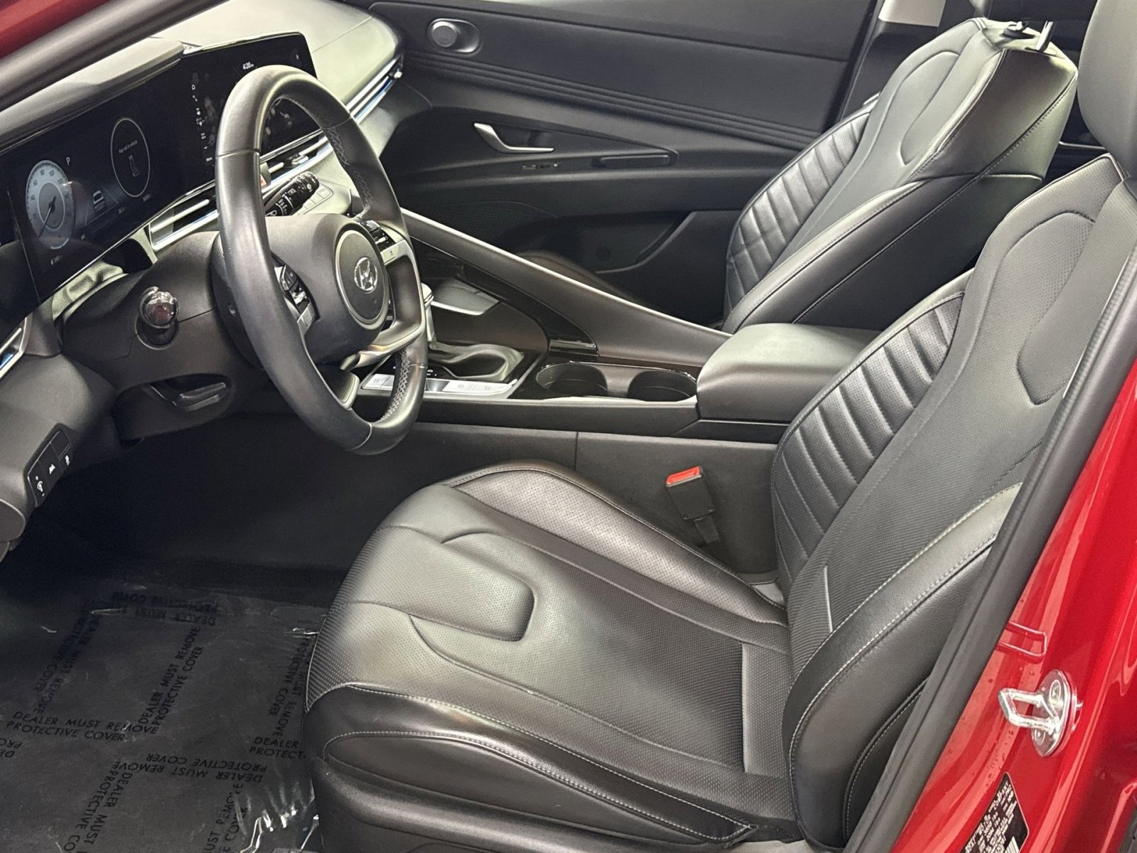 Used 2023 Hyundai Elantra Limited w/ Cargo Package image 13