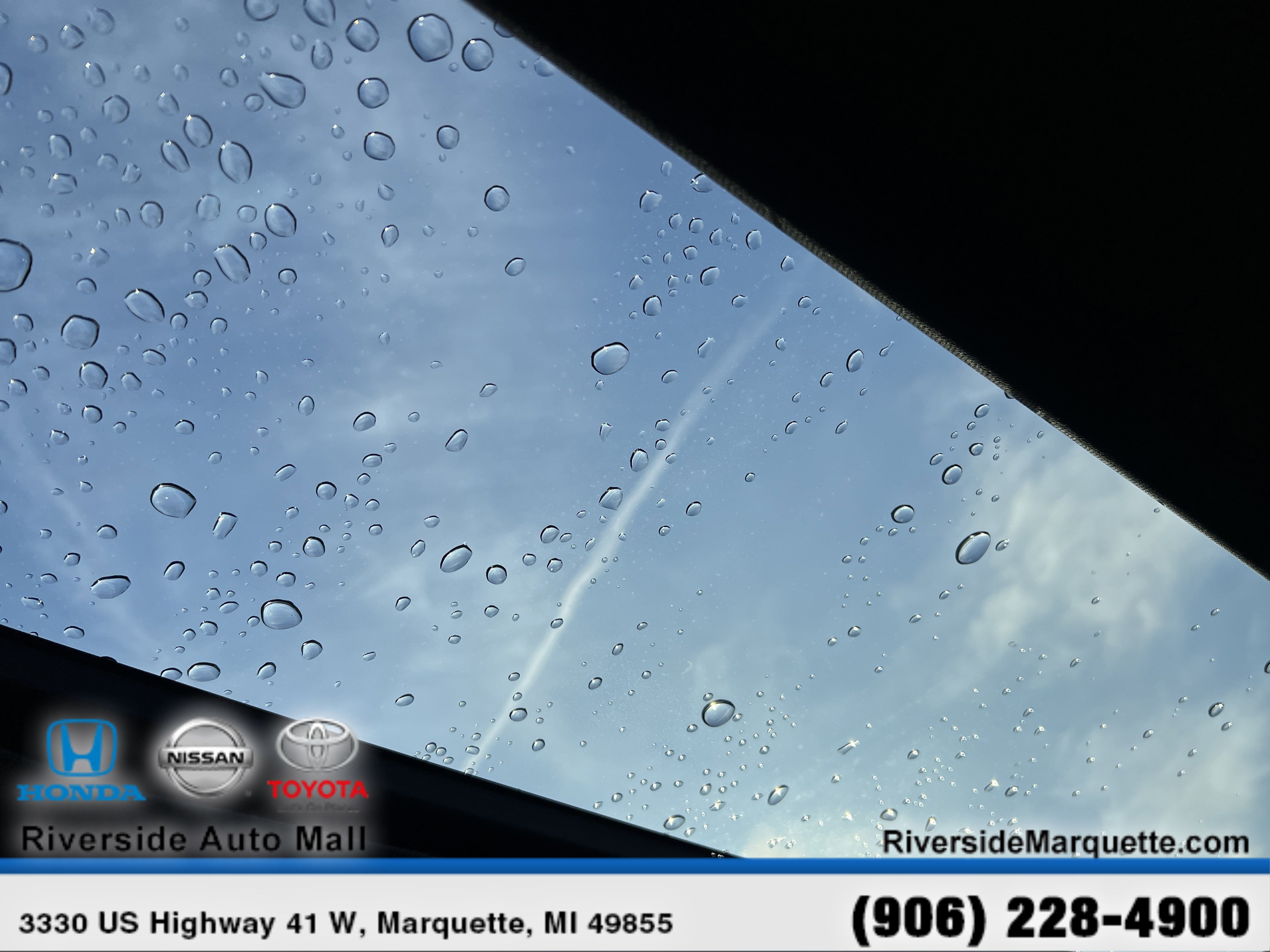 Used 2022 Jeep Grand Cherokee L Overland w/ Advanced Protech Group III image 23