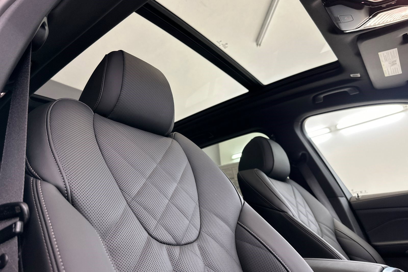 Used 2026 BMW X5 sDrive40i image 24