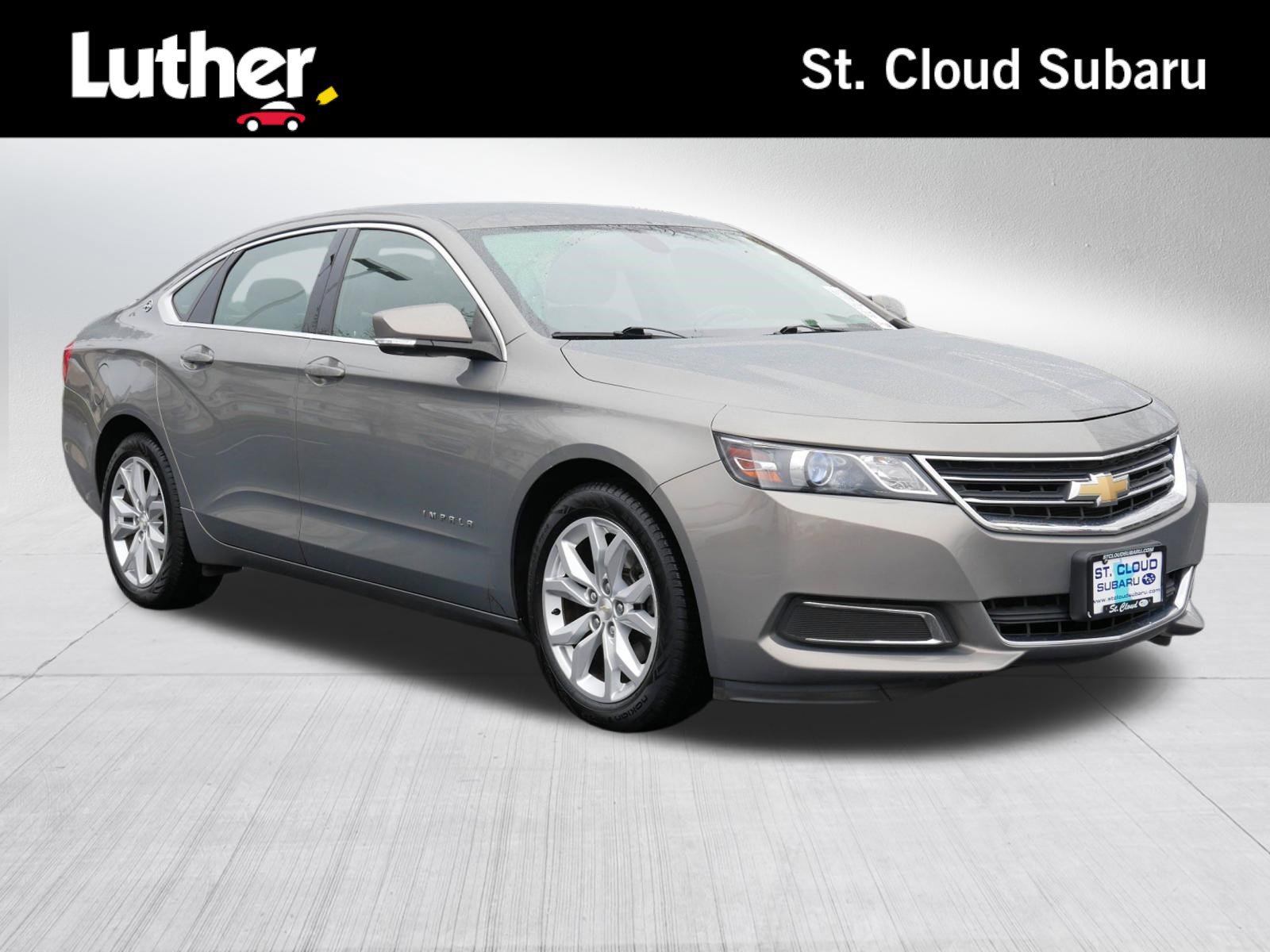 Used 2017 Chevrolet Impala LT FWD image 1