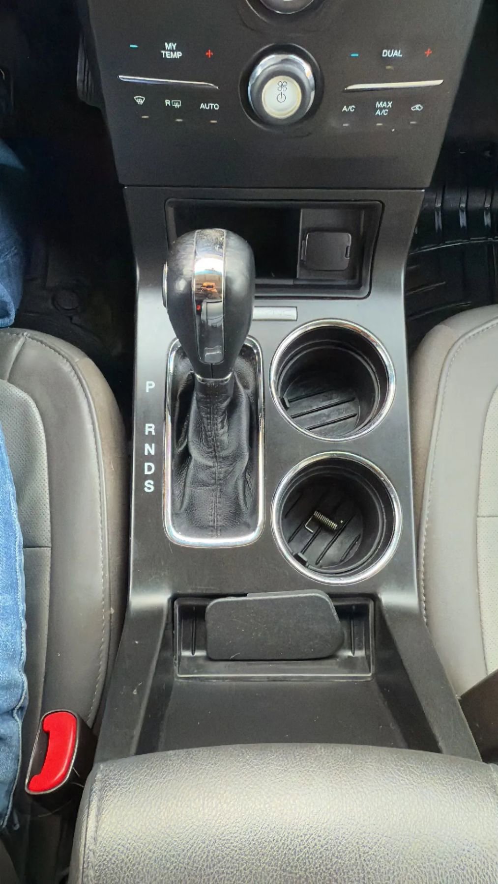 Used 2019 Ford Flex SEL w/ Equipment Group 202A FWD image 19