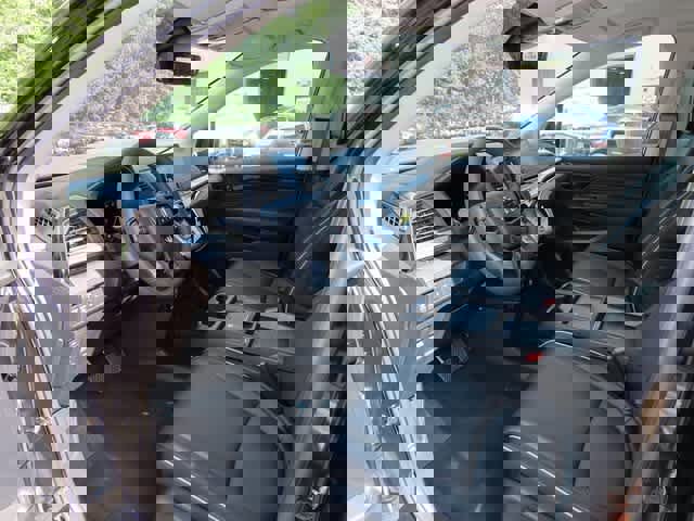 New 2026 Honda Odyssey Touring image 2