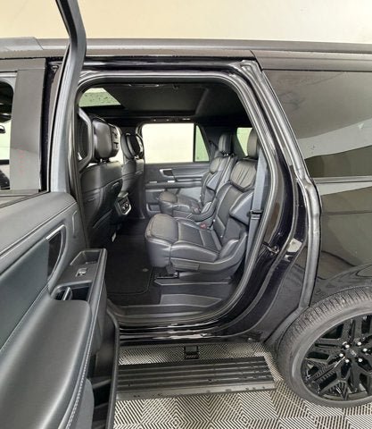 New 2026 Ford Expedition Max Platinum AWD/4WD image 8