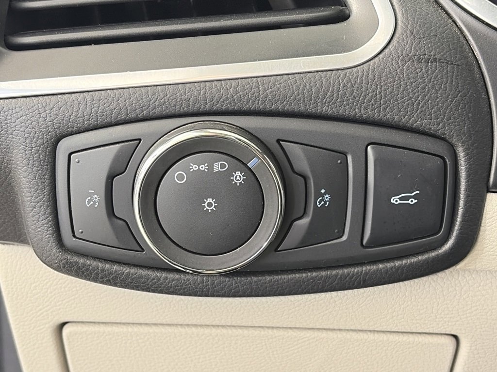 Used 2016 Ford Edge Titanium w/ Equipment Group 302A image 24