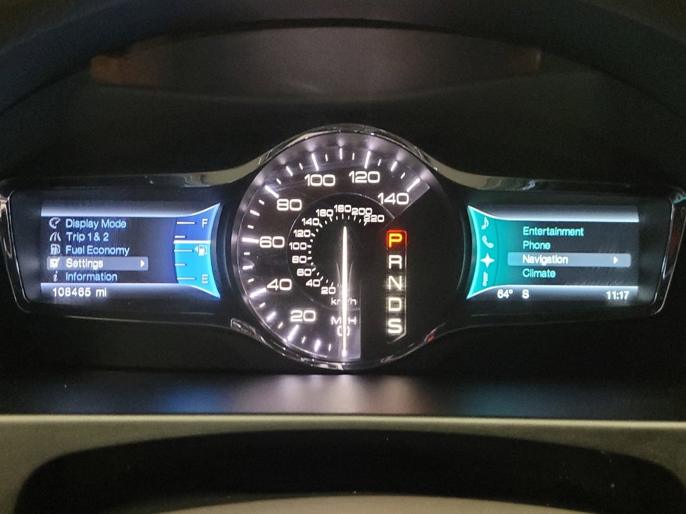 Used 2013 Lincoln MKX FWD image 23