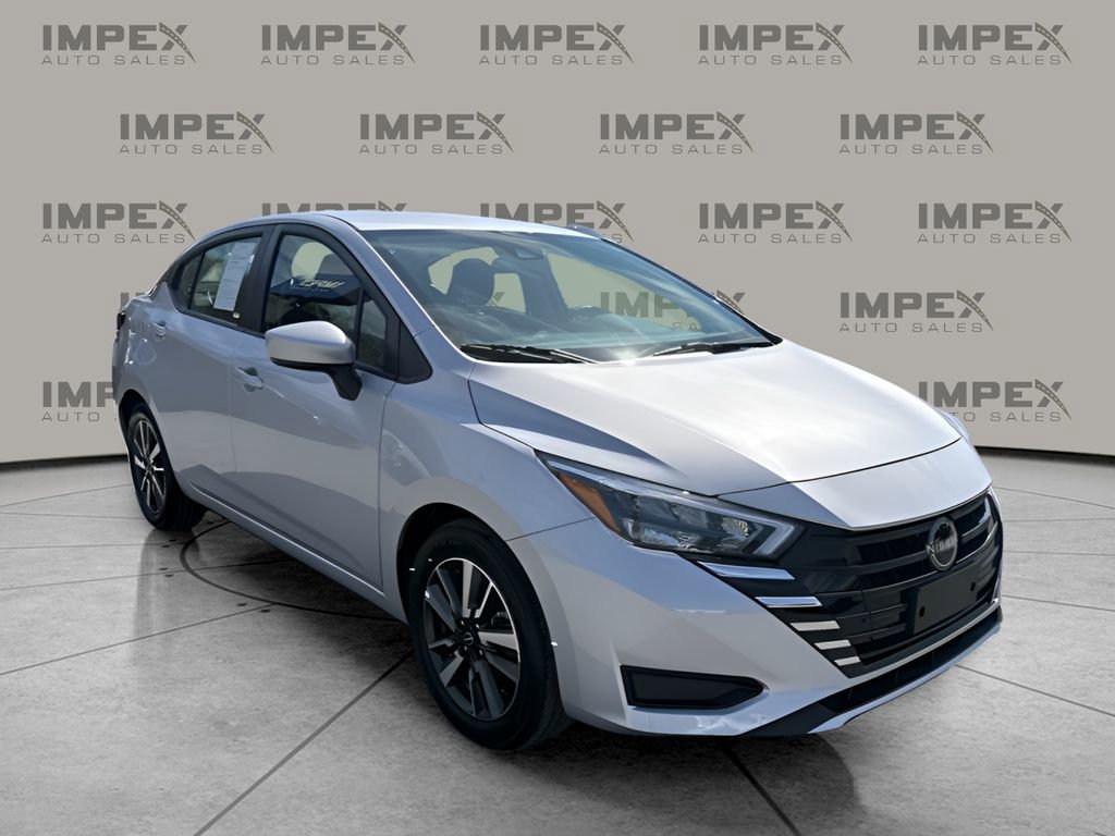 Used 2025 Nissan Versa SV image 7