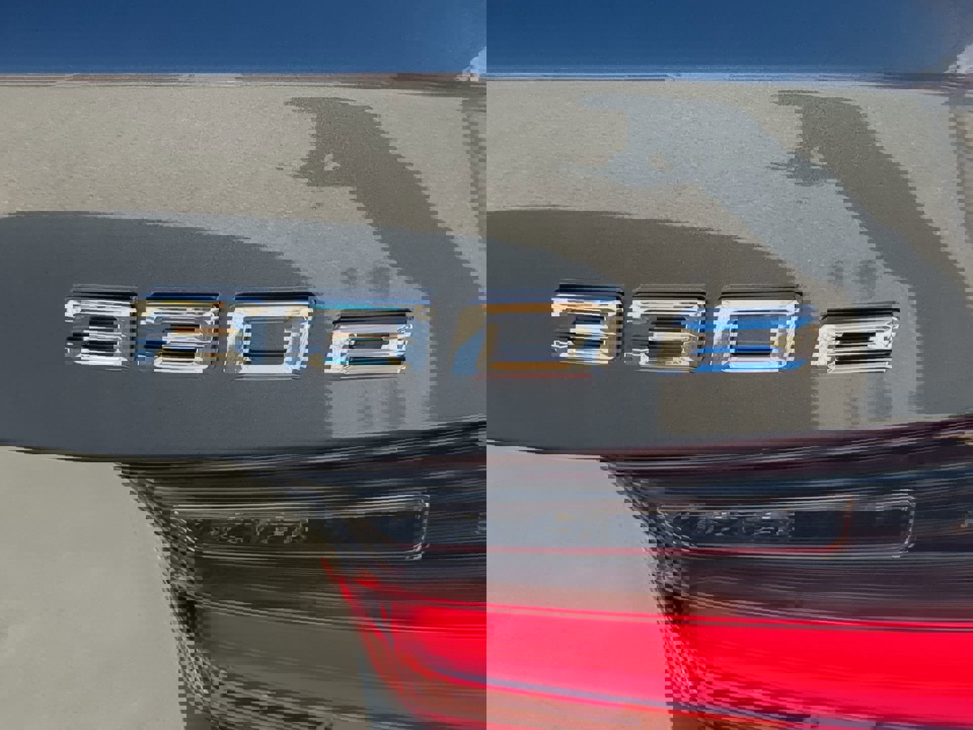 Used 2022 BMW 330e w/ M Sport Package image 58