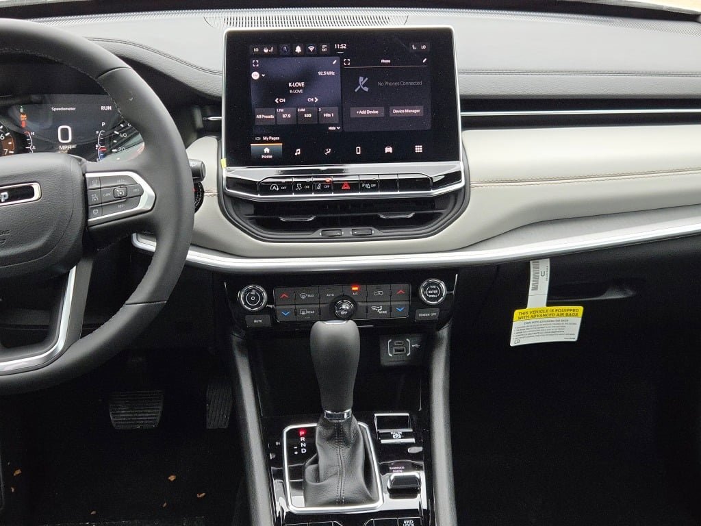 New 2026 Jeep Compass Limited image 20