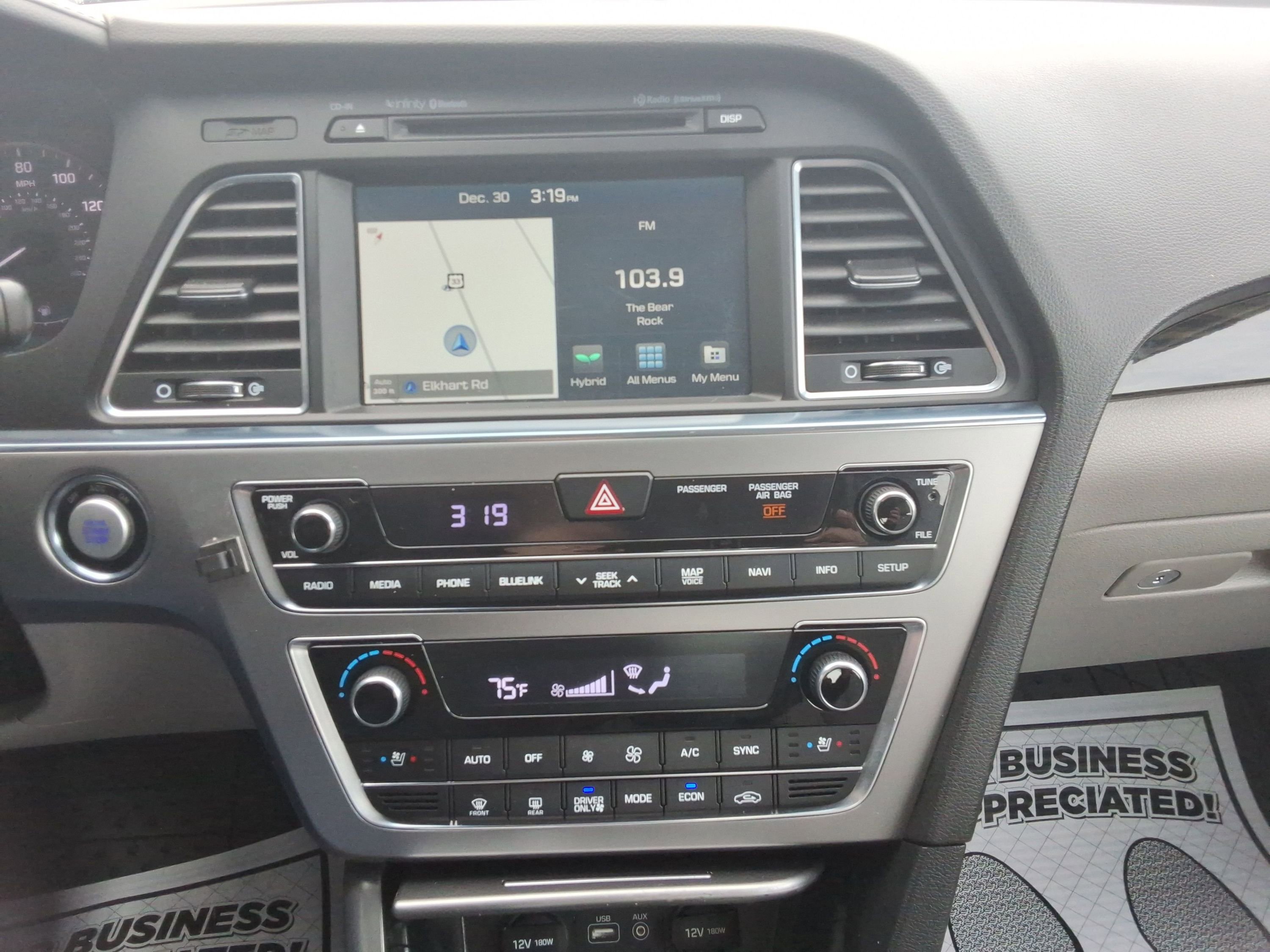 Used 2017 Hyundai Sonata Limited w/ Ultimate Package 02 image 15