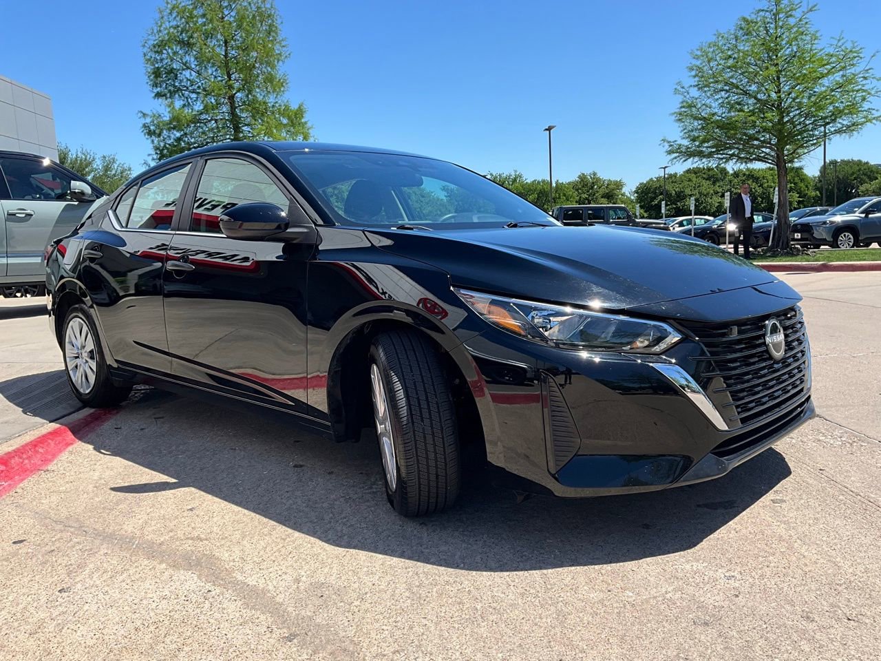 Used 2025 Nissan Sentra S image 4