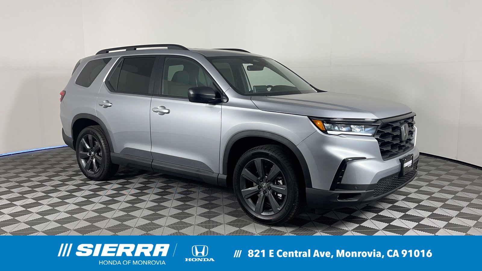 New 2025 Honda Pilot Sport