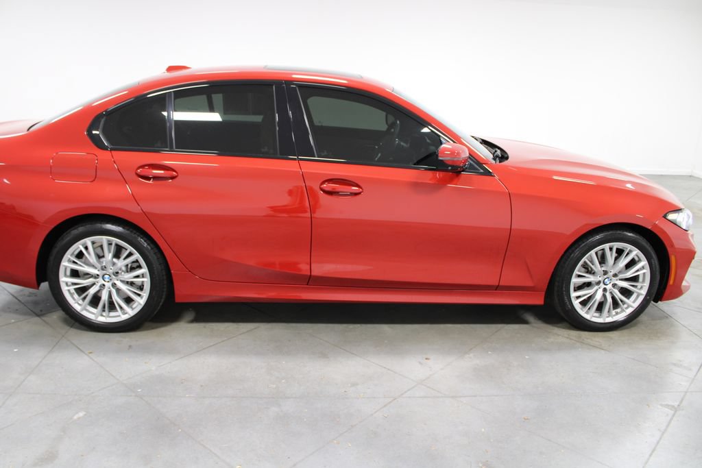 Used 2023 BMW 330i Sedan w/ Premium Package RWD image 11
