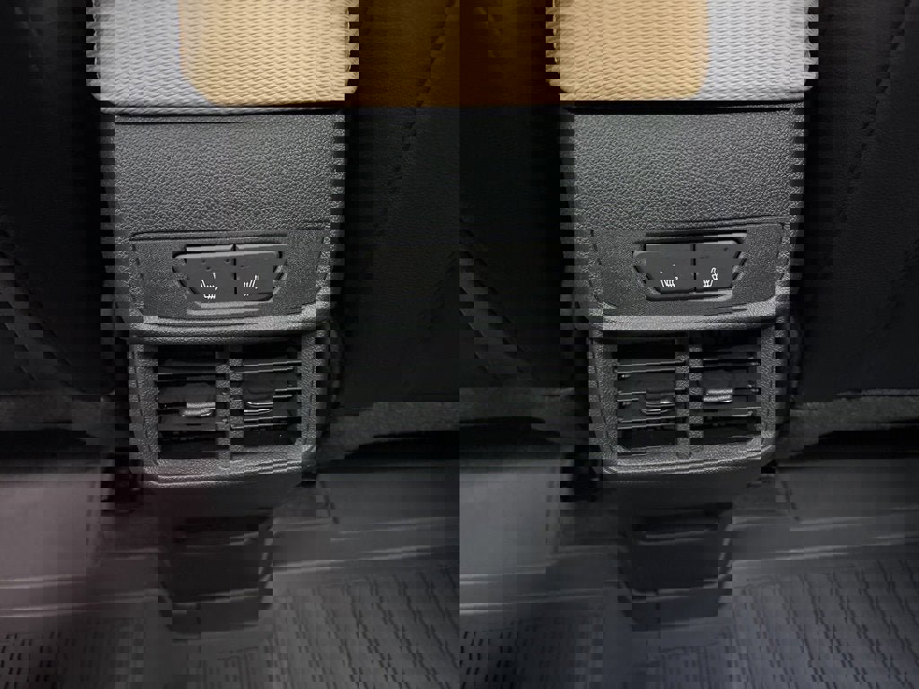 New 2026 Chevrolet Equinox ACTIV w/ Convenience Package III image 31