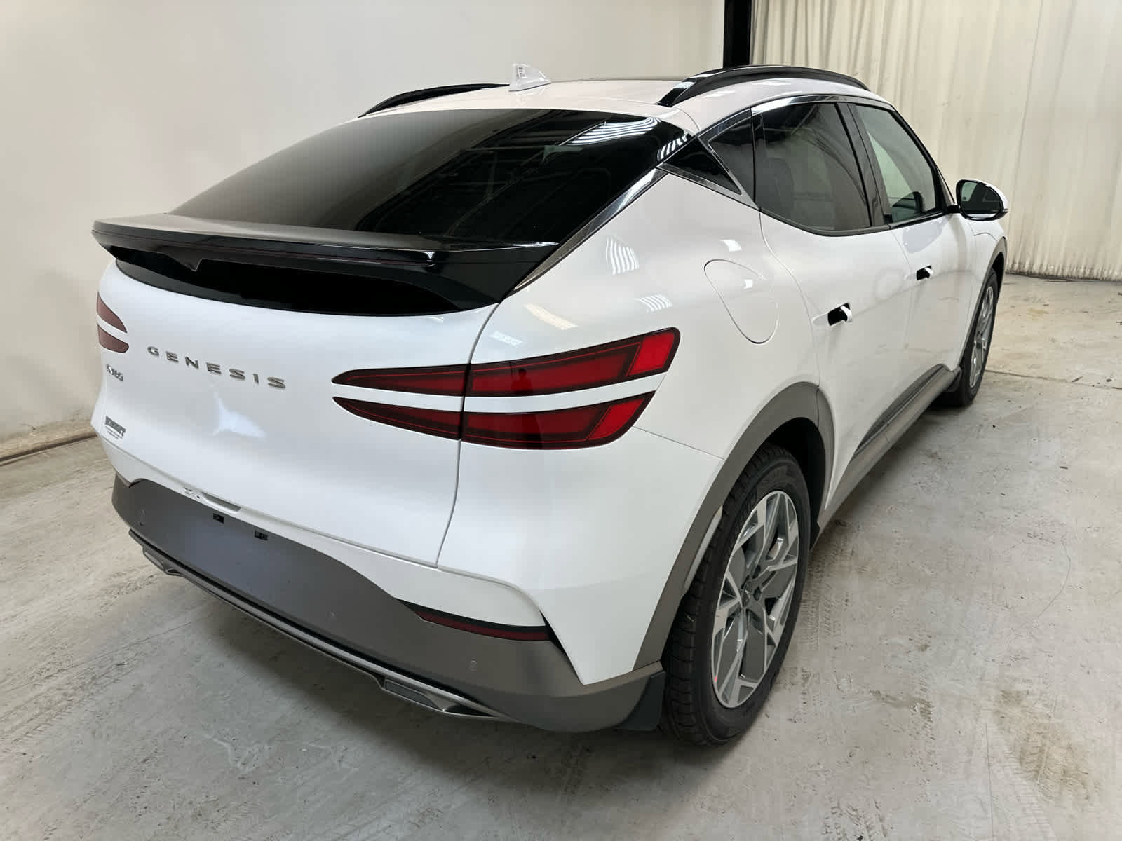 New 2025 Genesis GV60 Advanced AWD/4WD image 6