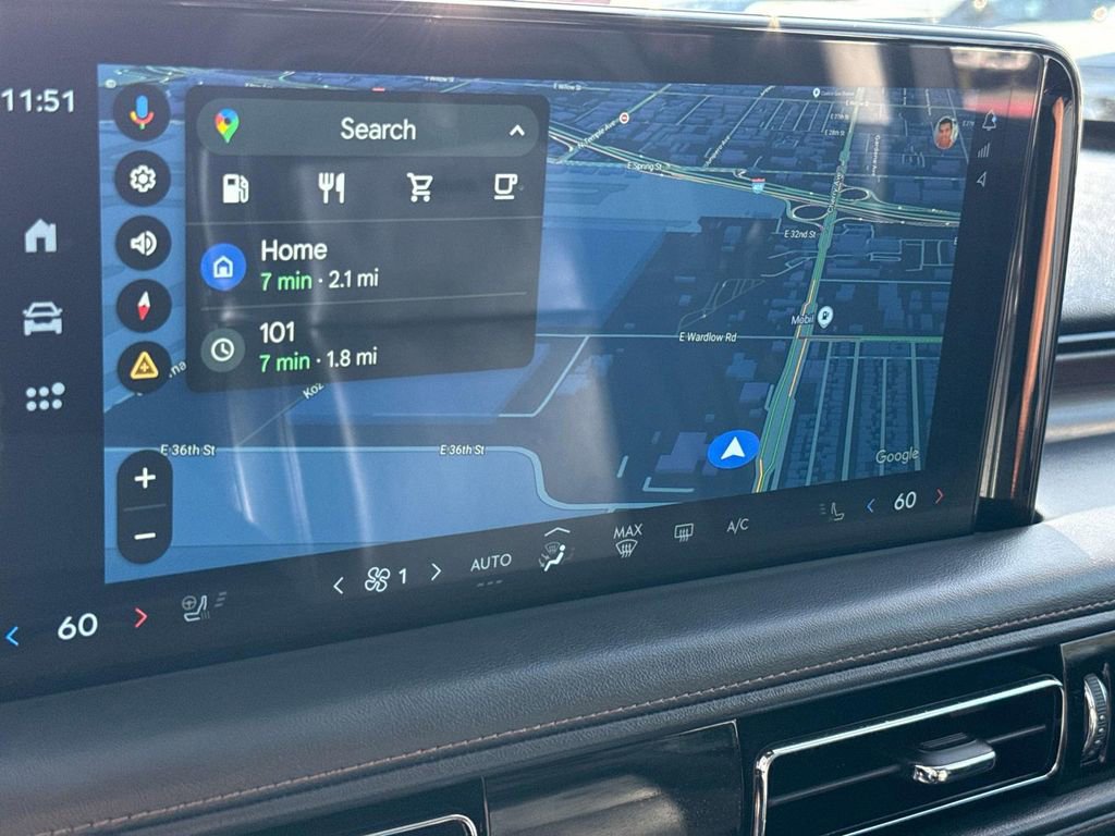 Used 2025 Lincoln Aviator Reserve image 28