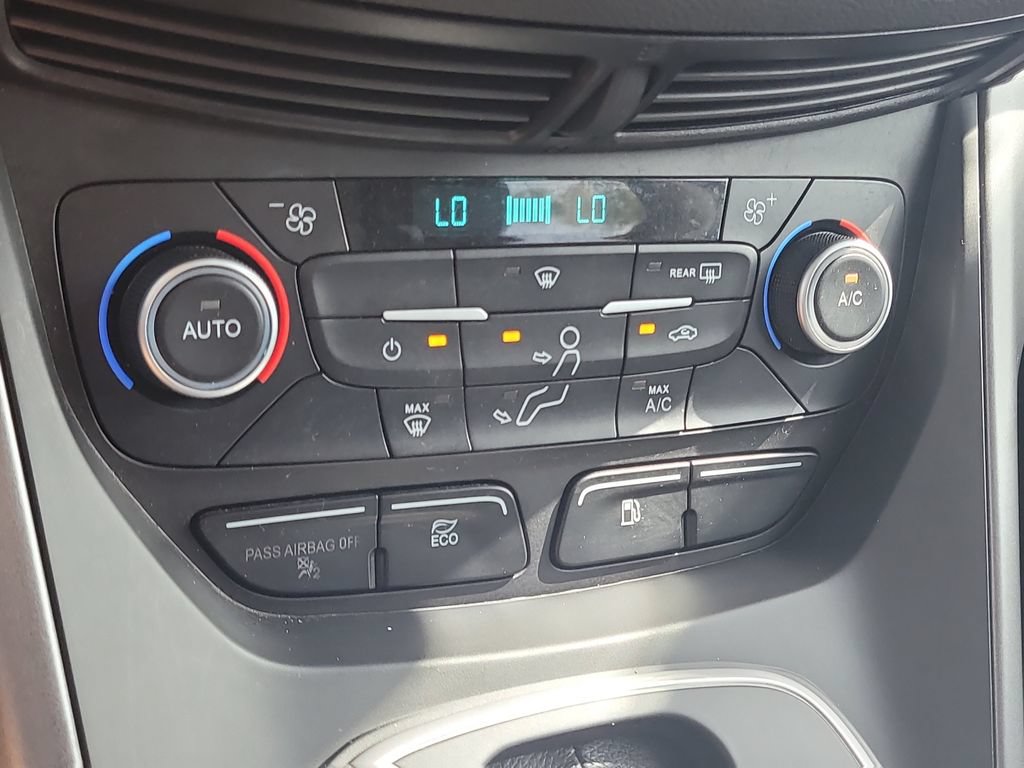 Certified 2018 Ford C-MAX SE FWD image 23