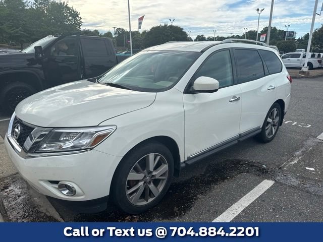 Used 2014 Nissan Pathfinder Platinum w/ Cargo Package FWD image 1