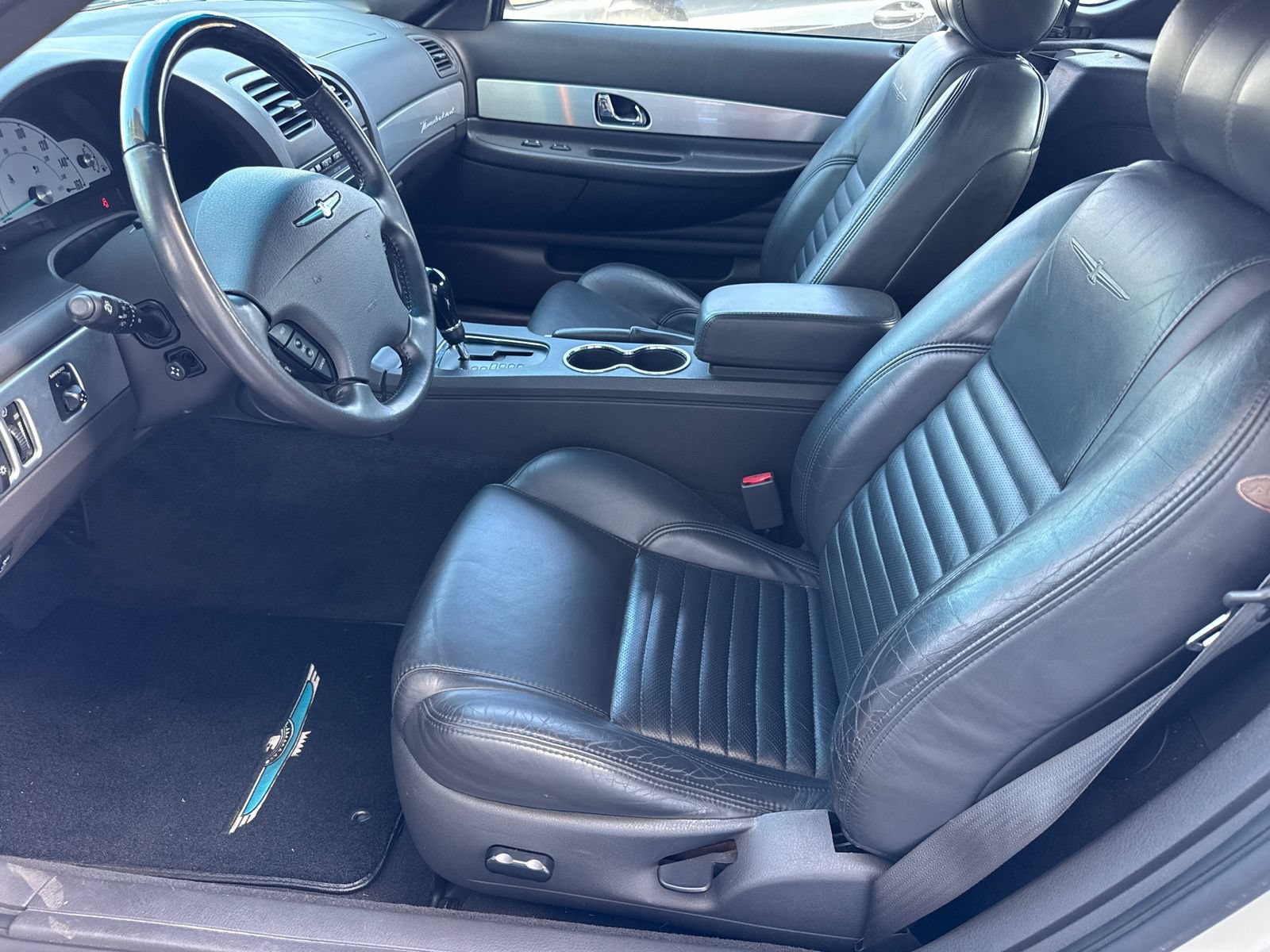Used 2002 Ford Thunderbird RWD image 13