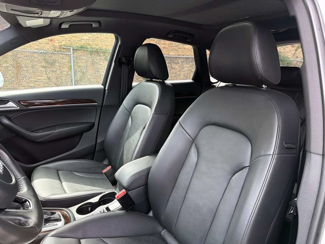 Used 2018 Audi Q3 2.0T Premium Plus AWD/4WD image 21