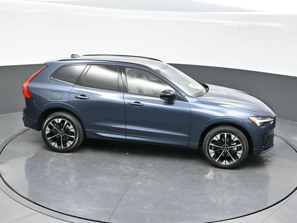 New 2026 Volvo XC60 B5 Plus w/ Climate Package AWD/4WD image 42