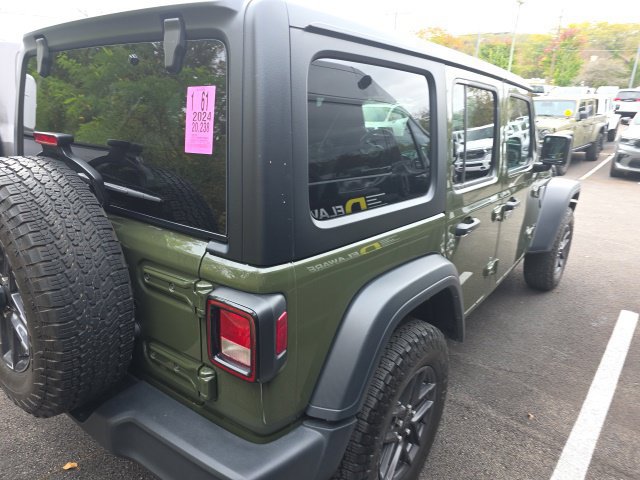 Used 2024 Jeep Wrangler Unlimited Sport AWD/4WD image 6