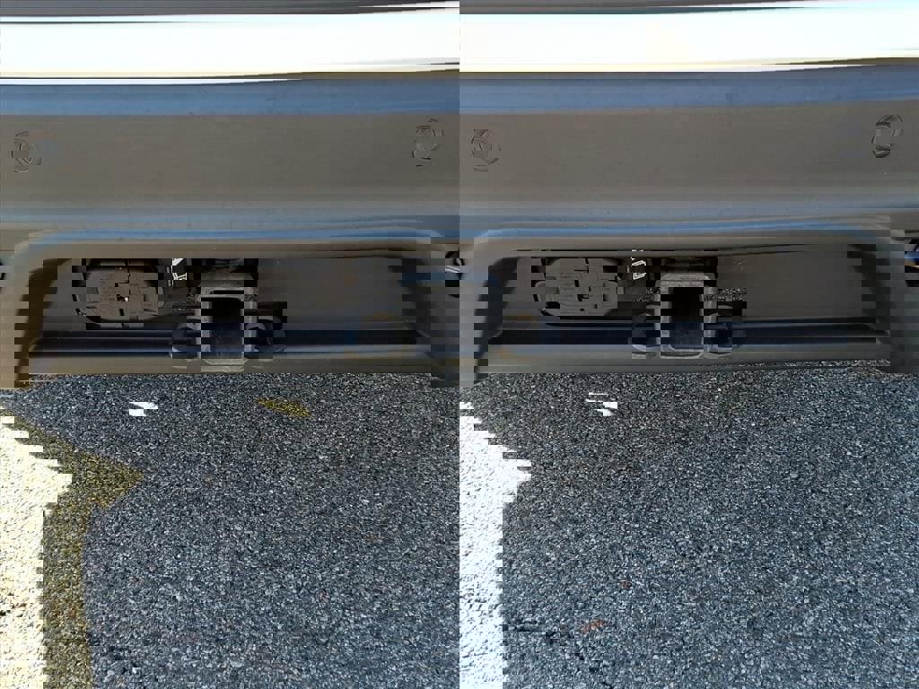 Used 2022 Ford Explorer ST w/ Equipment Group 401A image 8