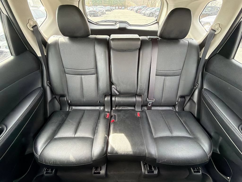 Used 2018 Nissan Rogue SL AWD/4WD image 13