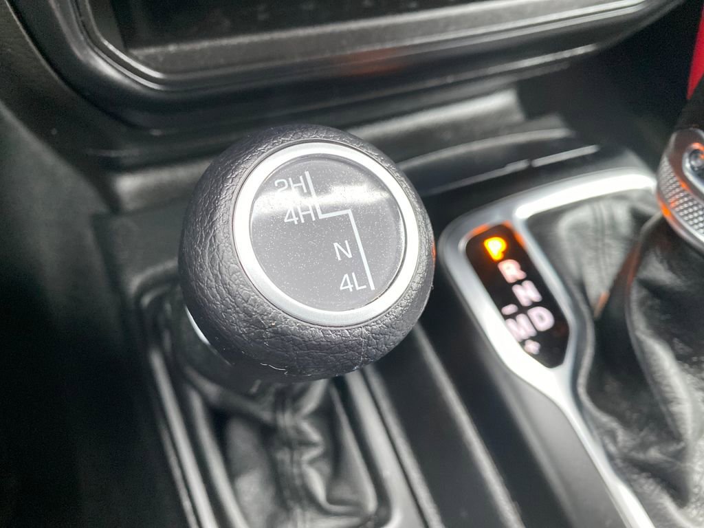 Used 2023 Jeep Wrangler Sport image 36