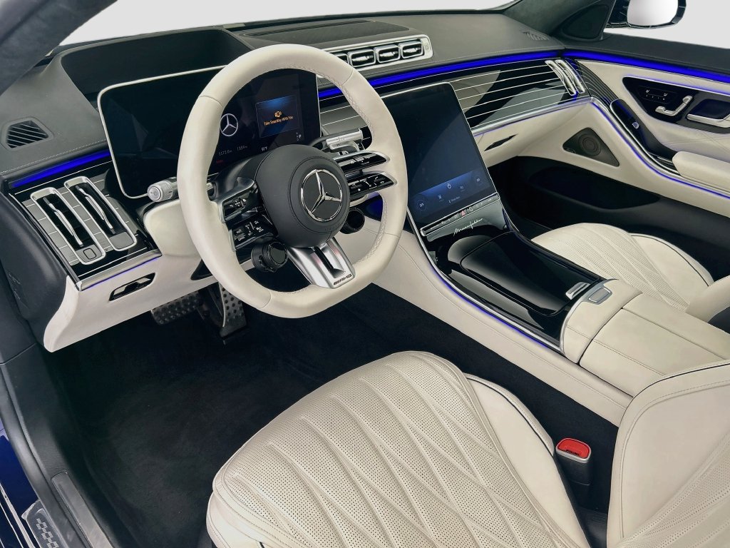 Used 2025 Mercedes-Benz S 63 AMG S image 9