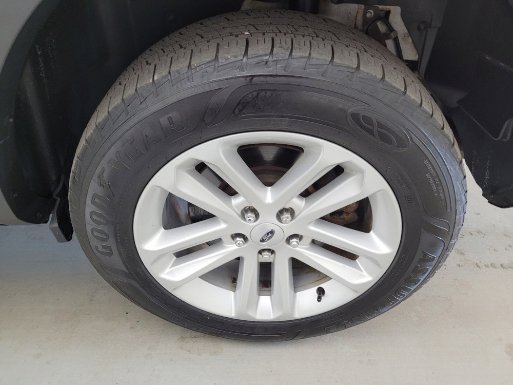 Used 2017 Ford Explorer 4WD image 31