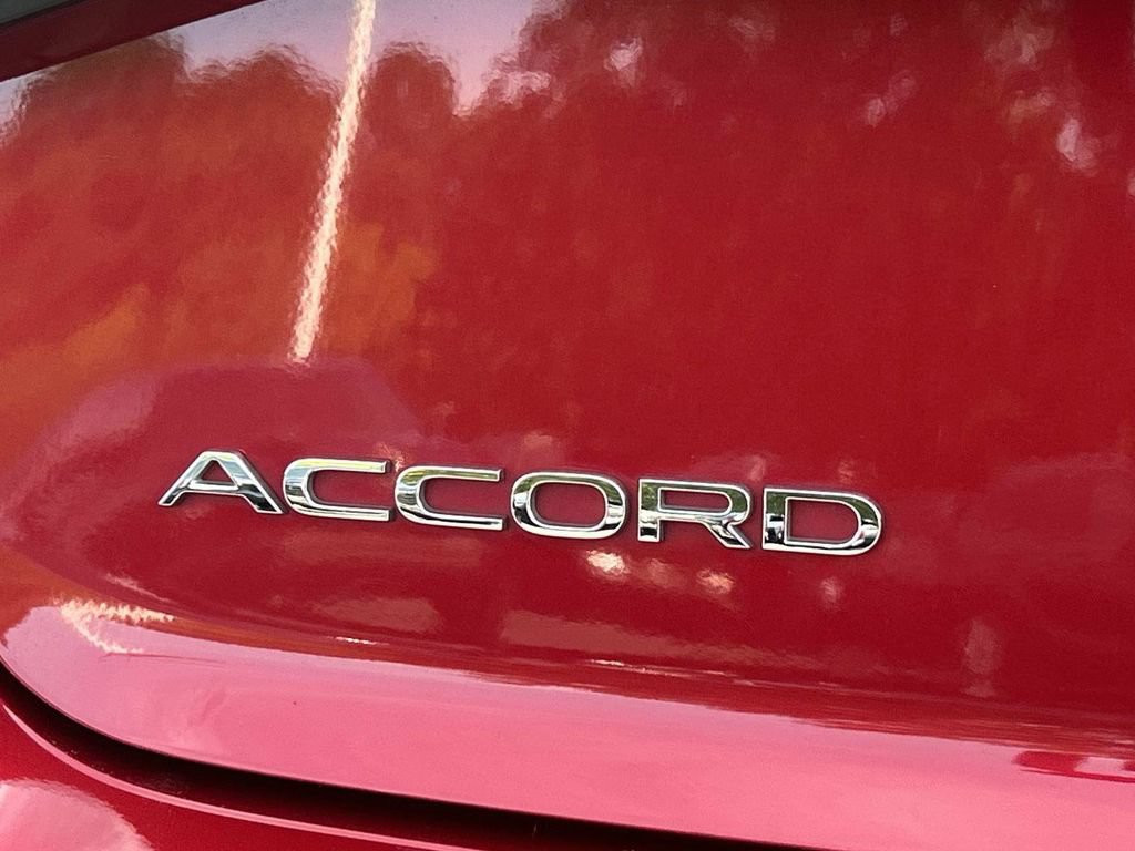 Used 2024 Honda Accord EX image 9