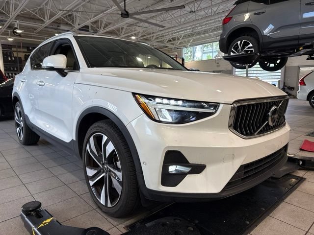 Certified 2023 Volvo XC40 B4 Plus w/ Driver Assist Package