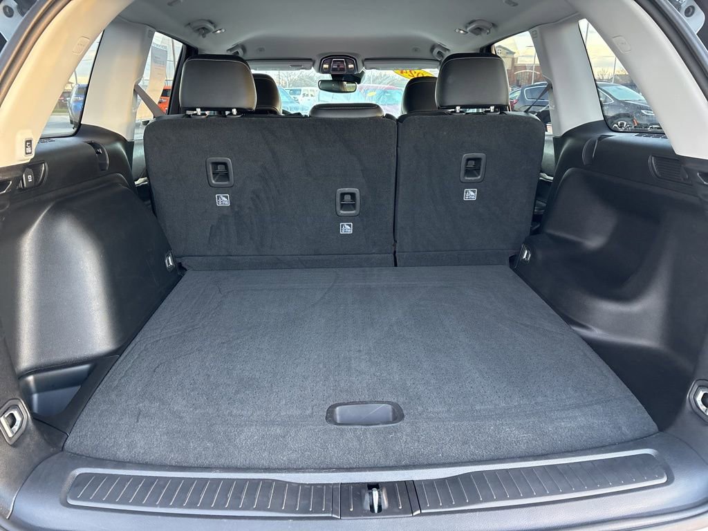 Certified 2024 Jeep Grand Cherokee Limited w/ Black Appearance Package image 11