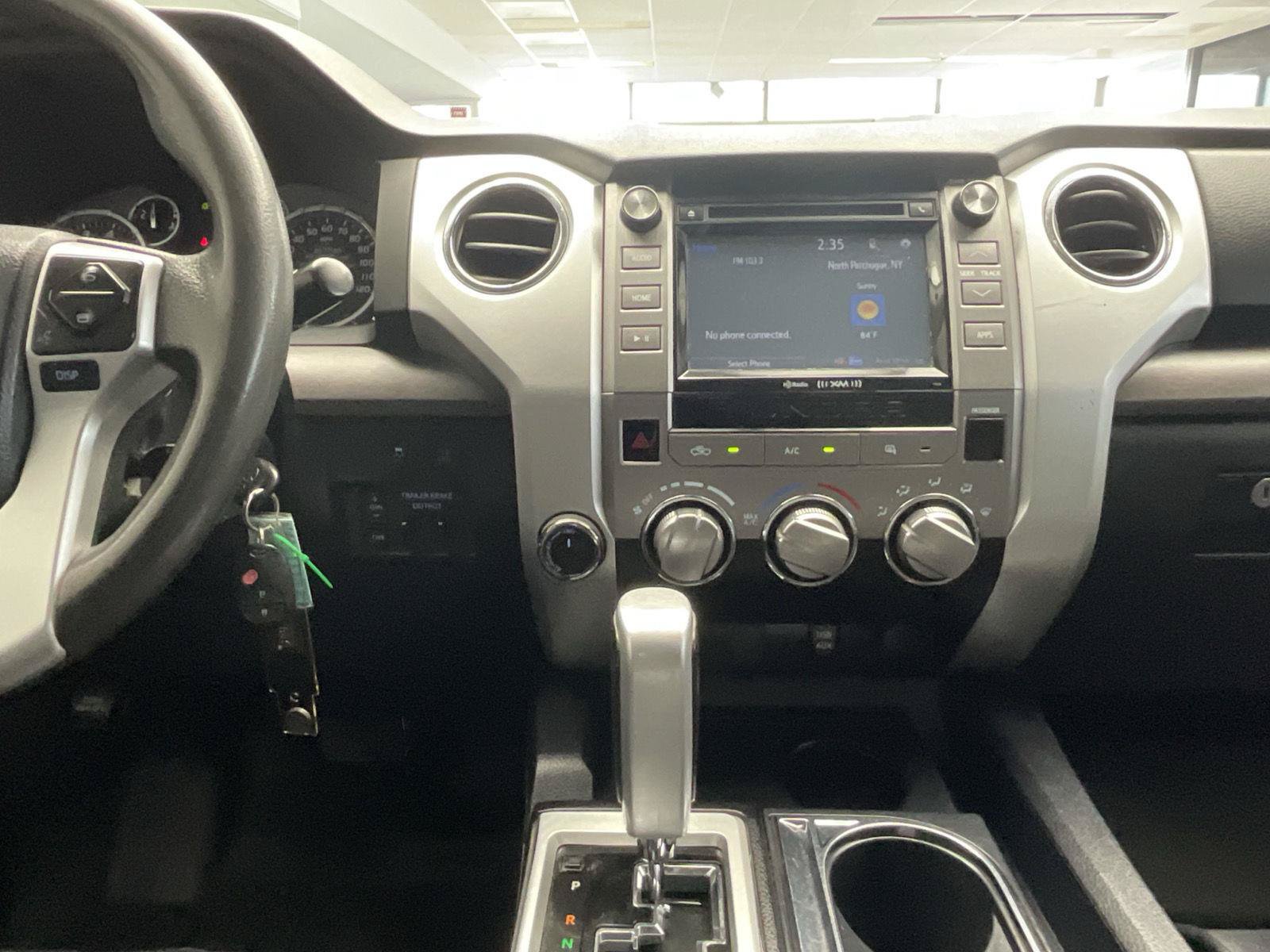 Used 2017 Toyota Tundra SR5 w/ TRD Off Road Package AWD/4WD image 18