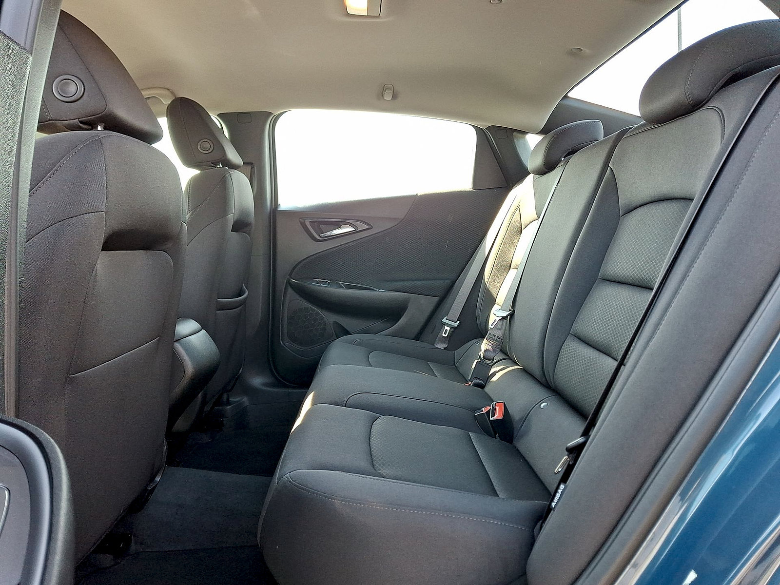 Used 2025 Chevrolet Malibu LS FWD image 19