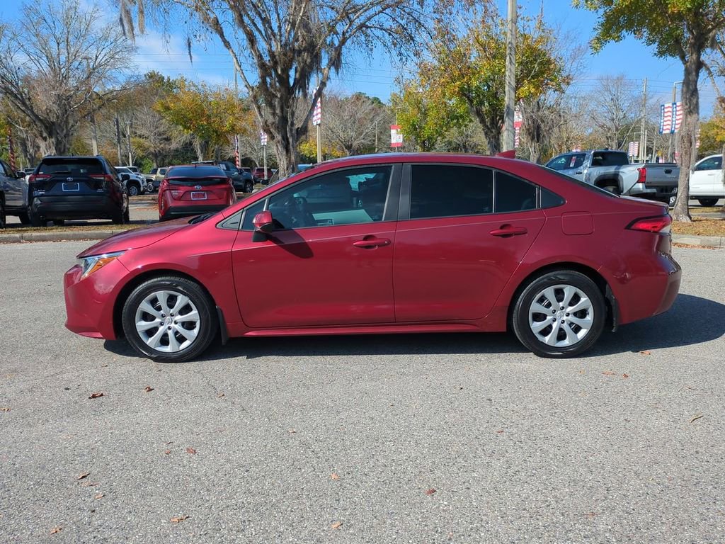 Certified 2022 Toyota Corolla LE image 8