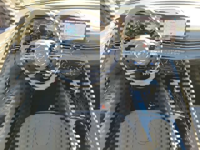 New 2026 Hyundai Elantra Sport w/ Cargo Package image 4