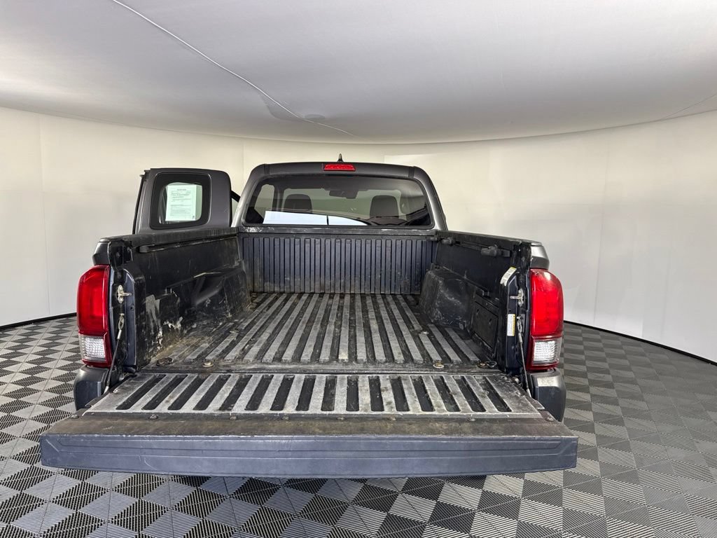 Used 2019 Toyota Tacoma SR AWD/4WD image 24