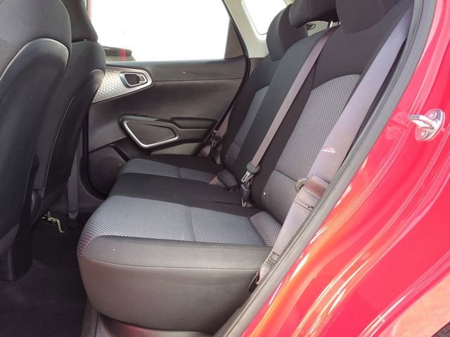 Used 2023 Kia Soul LX w/ LX Technology Package image 28