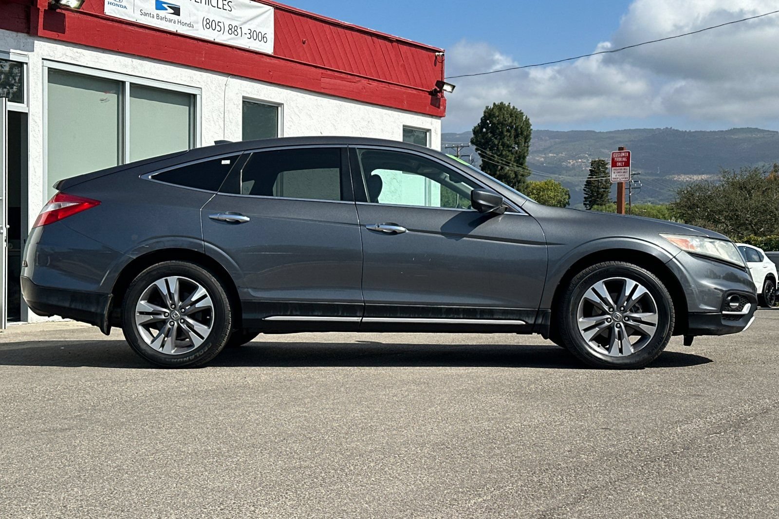Used 2013 Honda Crosstour EX-L image 3