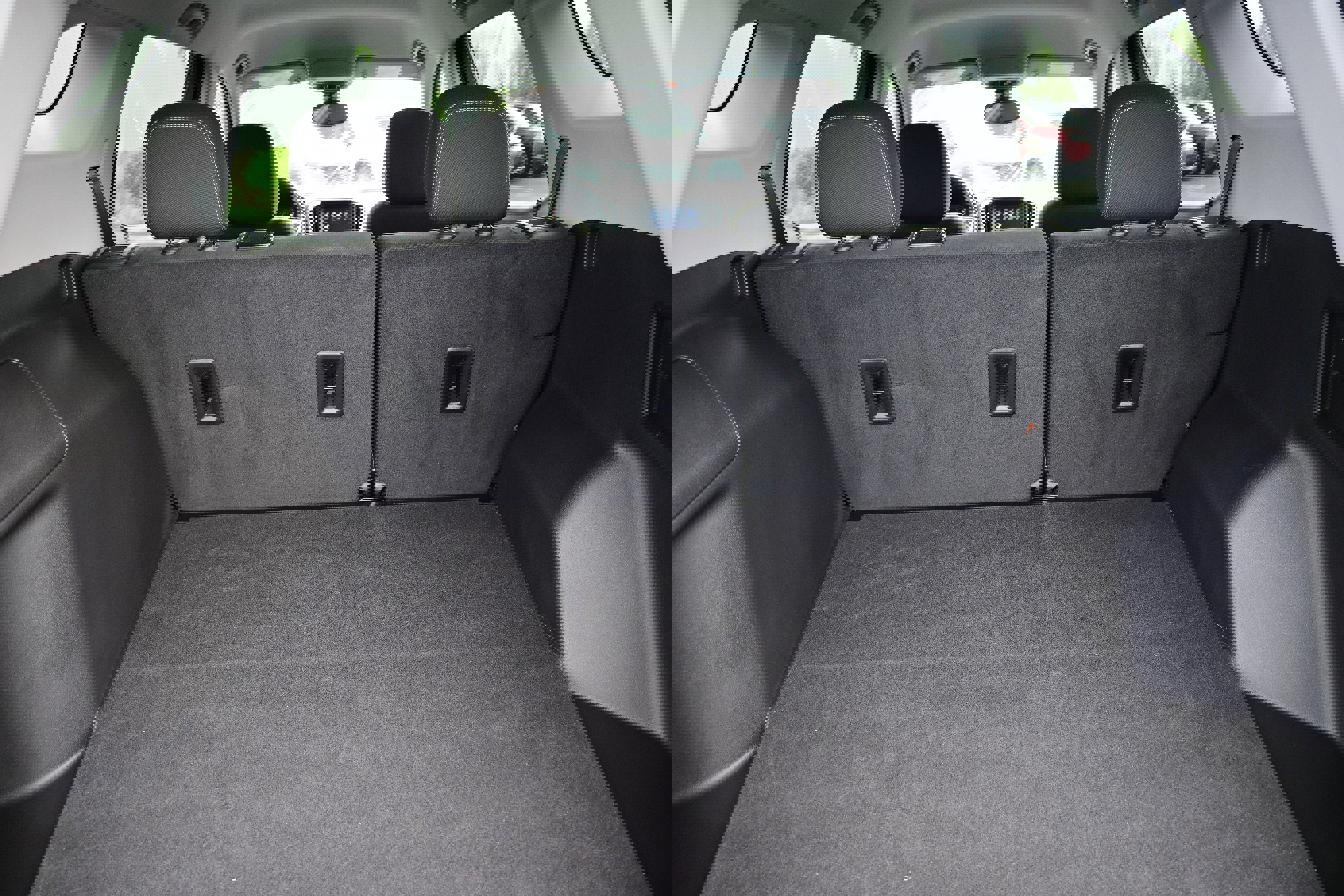 Used 2023 GMC Terrain SLE w/ Driver Convenience Package image 13