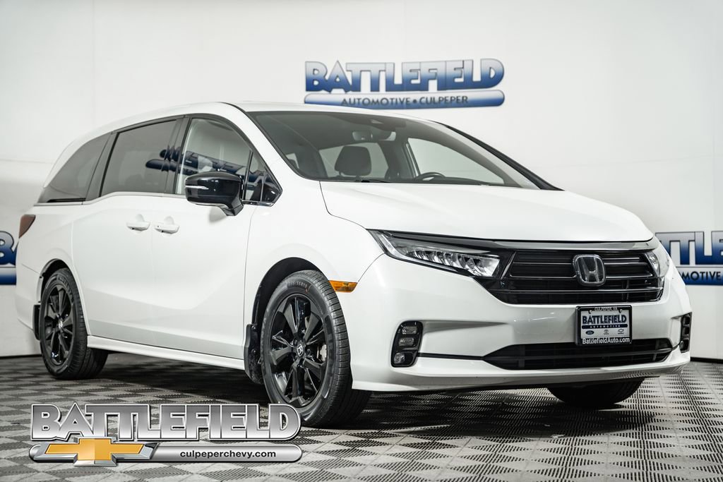 Used 2023 Honda Odyssey Sport image 1
