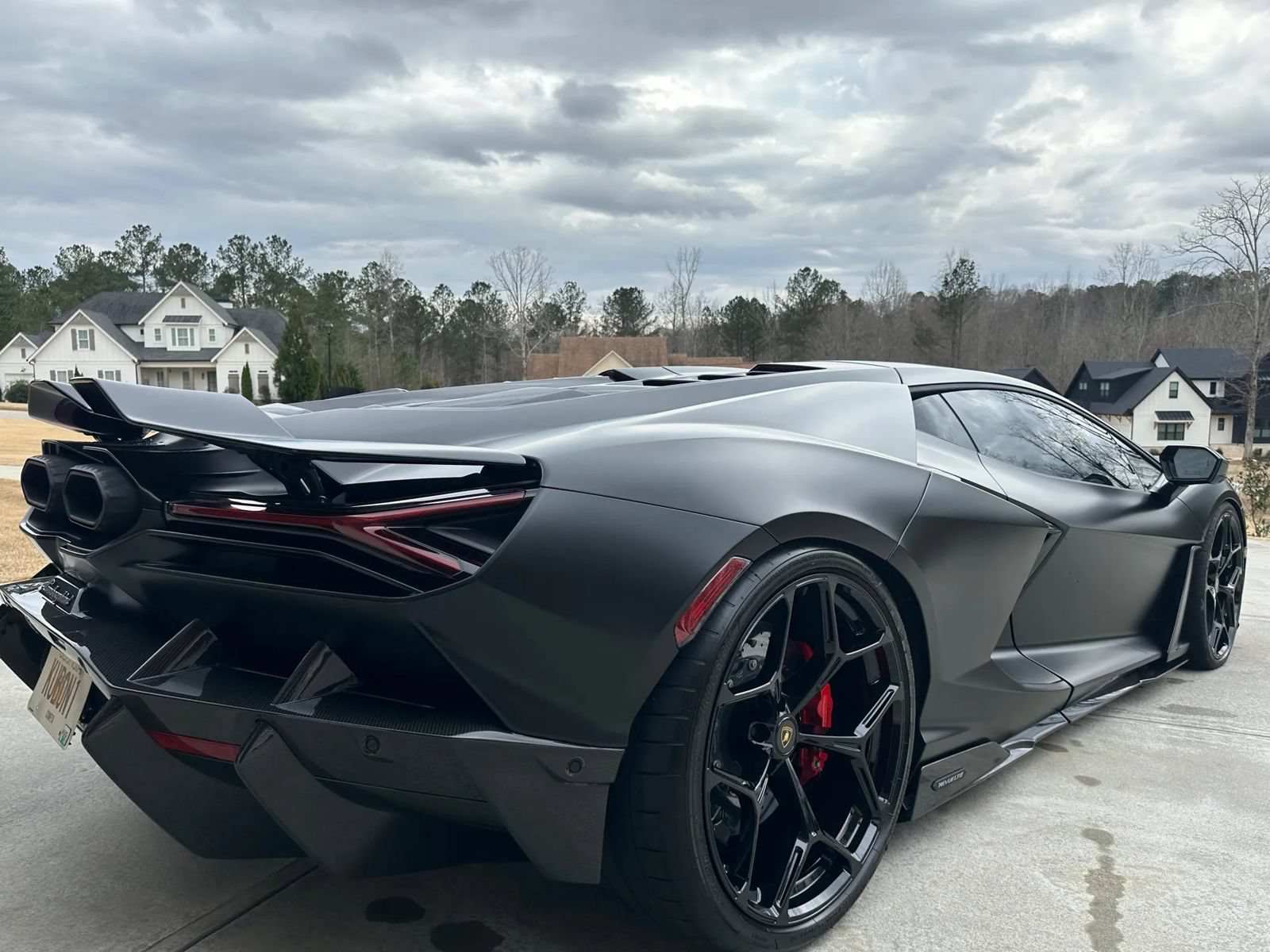 Used 2024 Lamborghini Revuelto AWD/4WD image 34