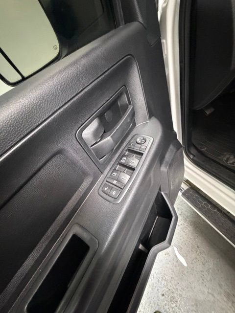 Used 2017 RAM 2500 Tradesman w/ Chrome Appearance Group AWD/4WD image 21