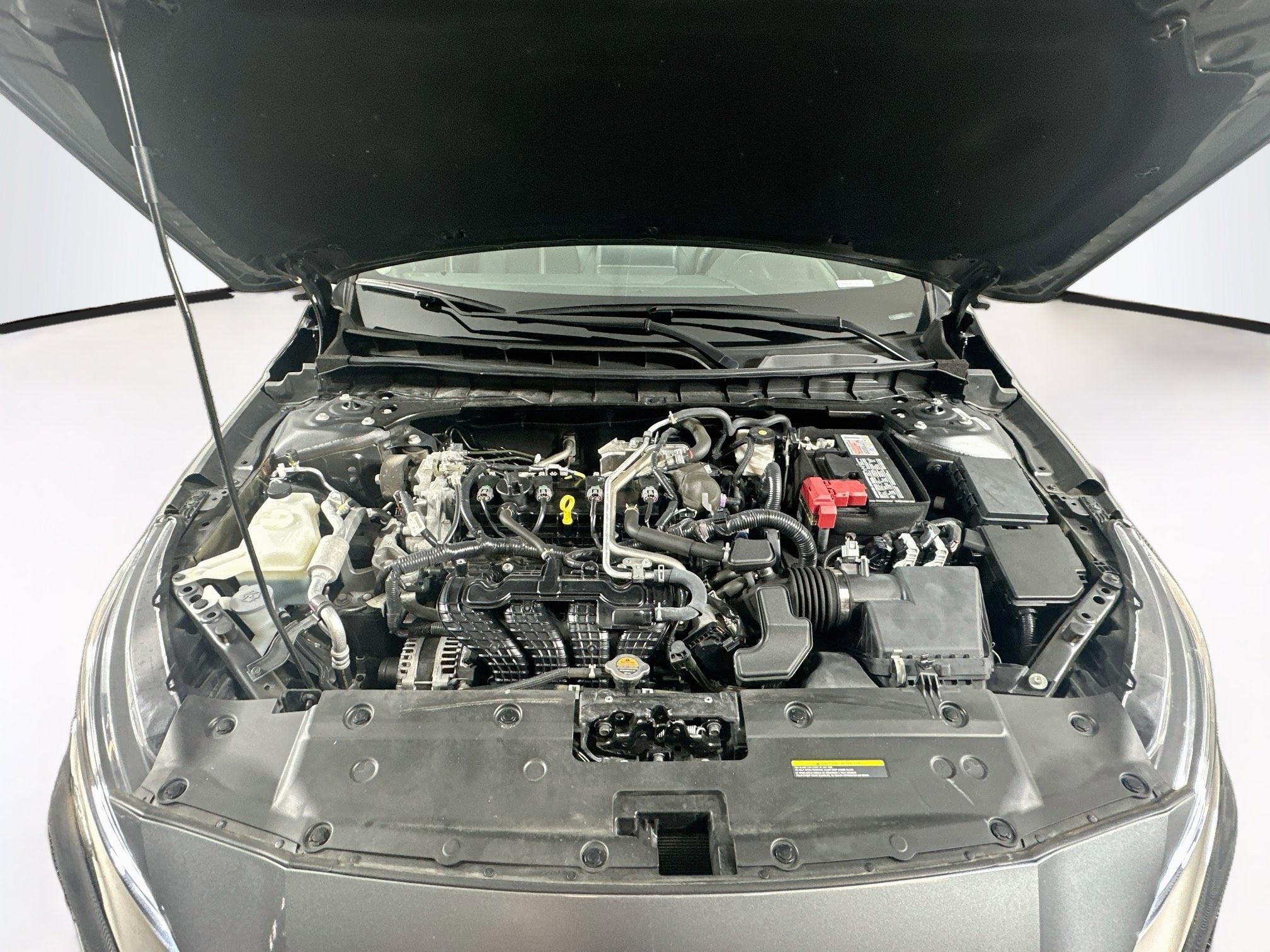 Used 2024 Nissan Altima 2.5 SR FWD image 31