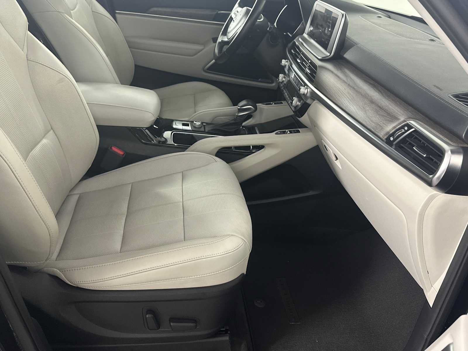 Used 2020 Kia Telluride EX FWD image 15
