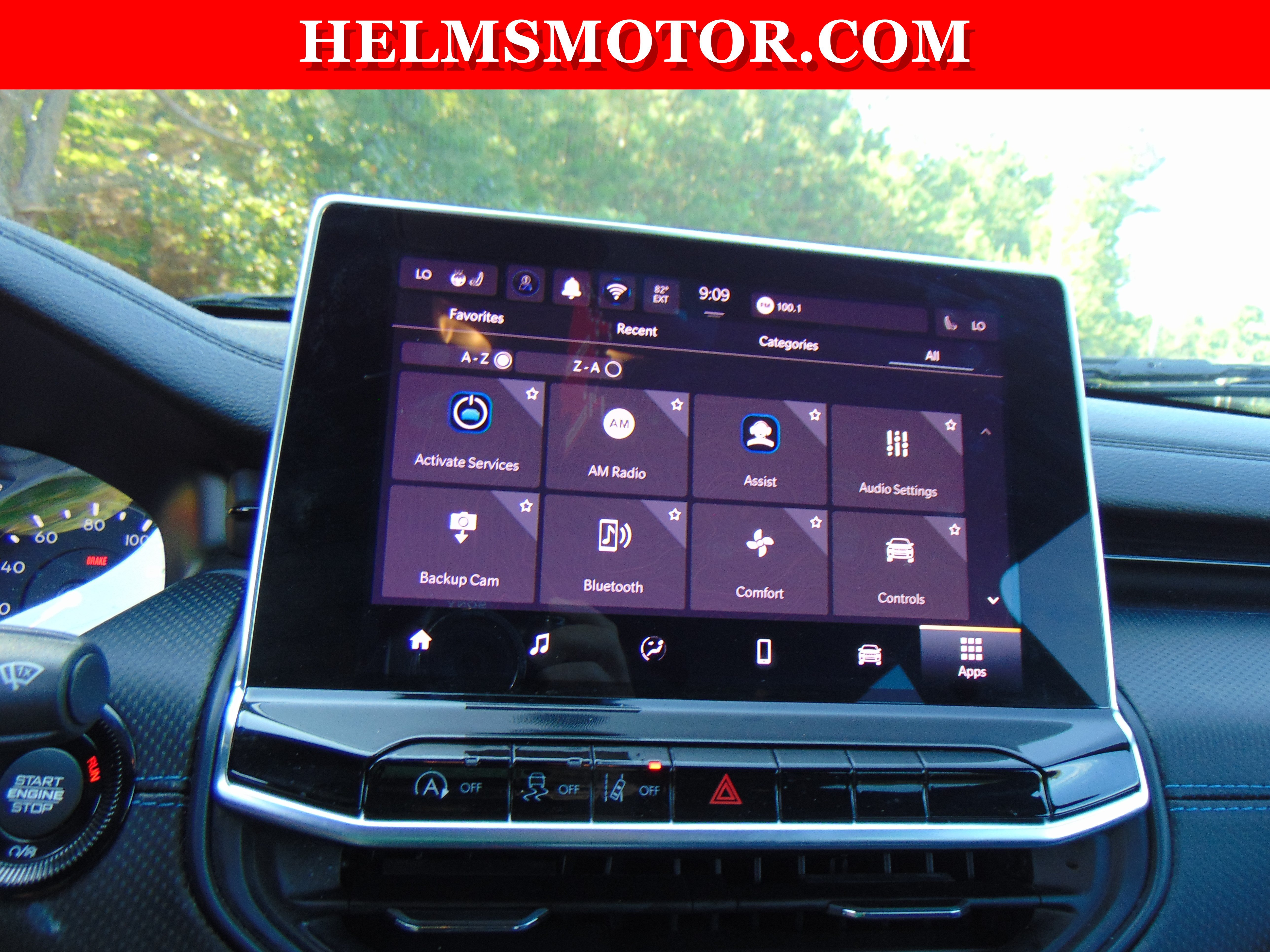Certified 2025 Jeep Compass Latitude w/ Convenience Group AWD/4WD image 30