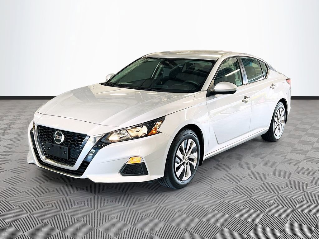 Used 2022 Nissan Altima 2.5 S FWD image 3