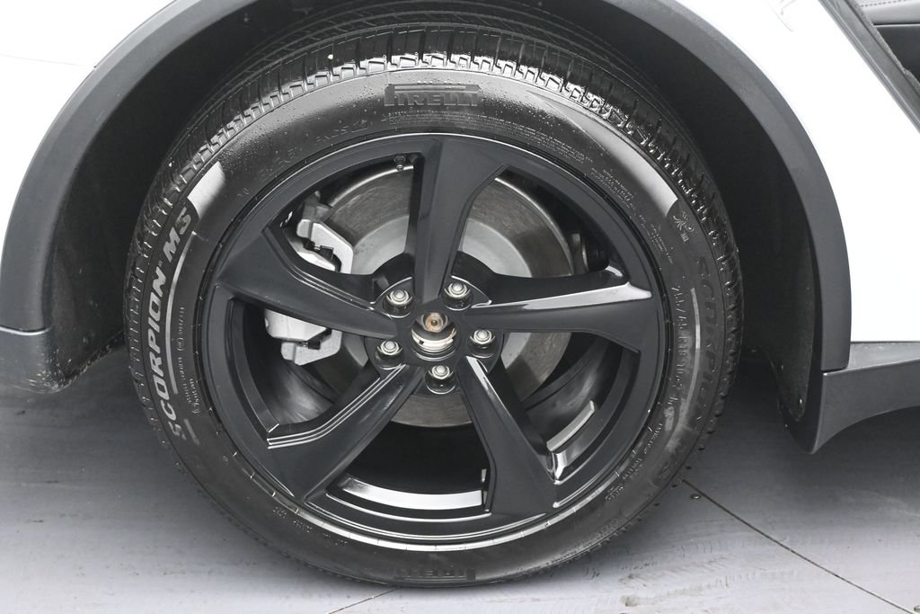 Used 2026 Tesla Model Y AWD image 33